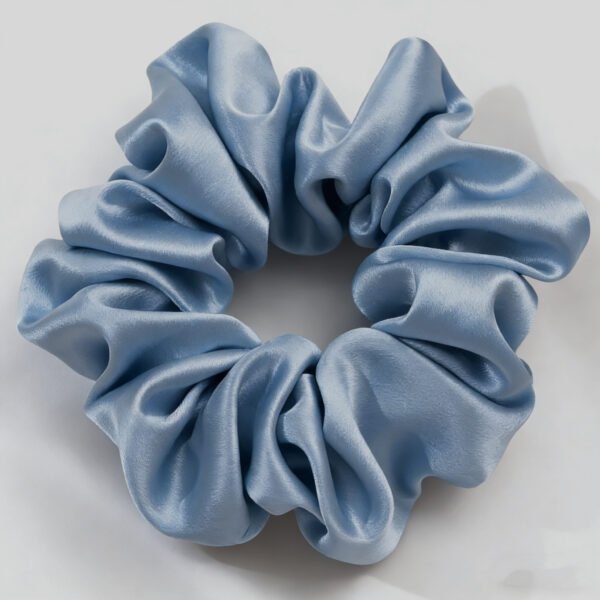 Silk Scrunchie - 30 Momme 4cm Wide Premium Hair Accessory for Gentle Hold & Hair Protection